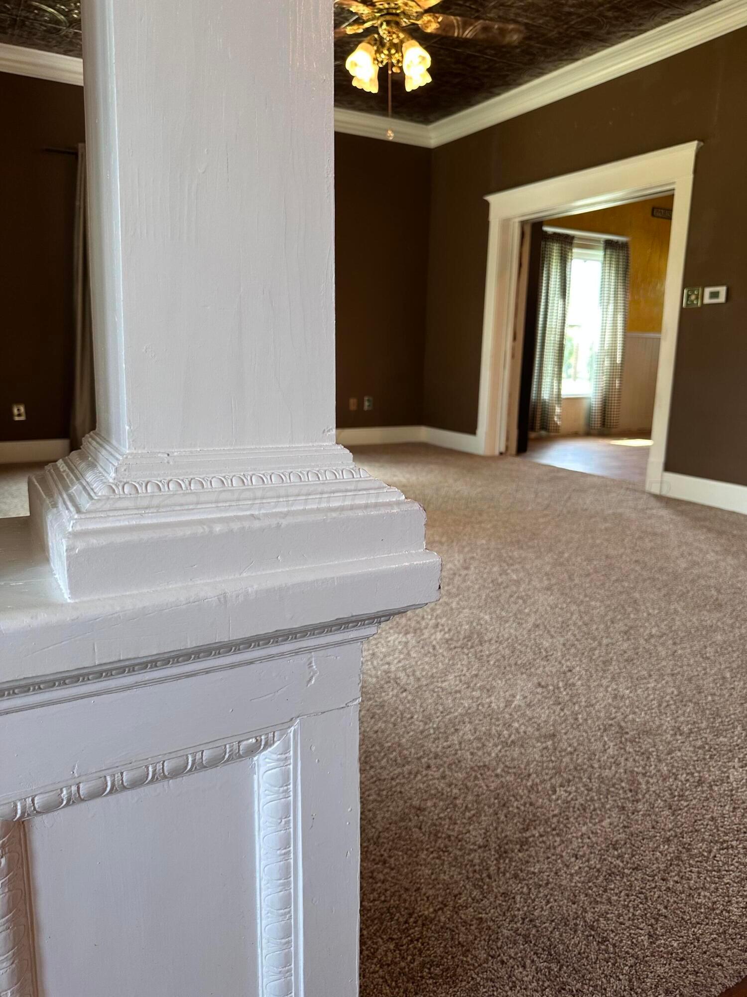 1303 3rd Avenue Canyon, TX 79015 - Photo 17 of 104 Original Trim Work