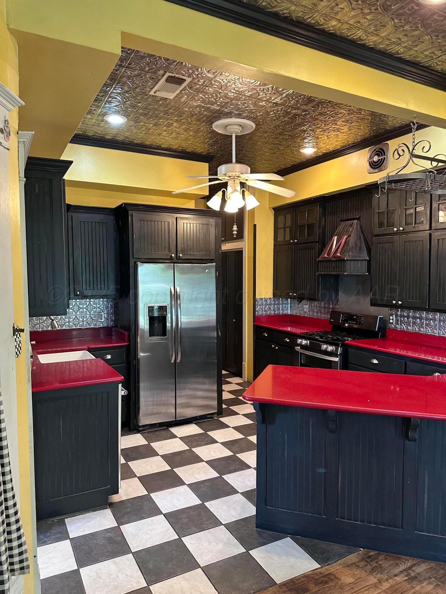 1303 3rd Avenue Canyon, TX 79015 - Photo 28 of 104 Kitchen