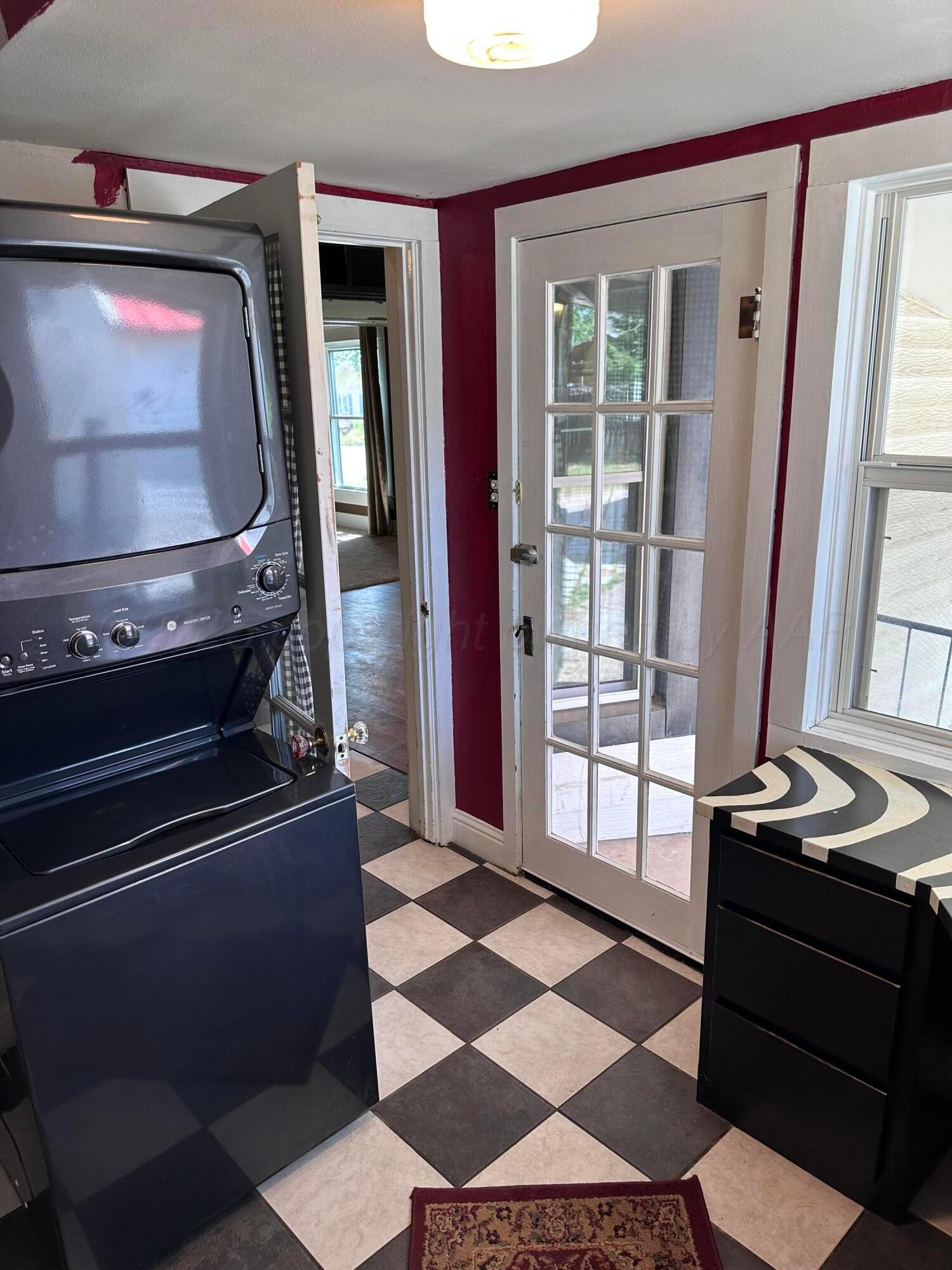 1303 3rd Avenue Canyon, TX 79015 - Photo 39 of 104 Laundry Room