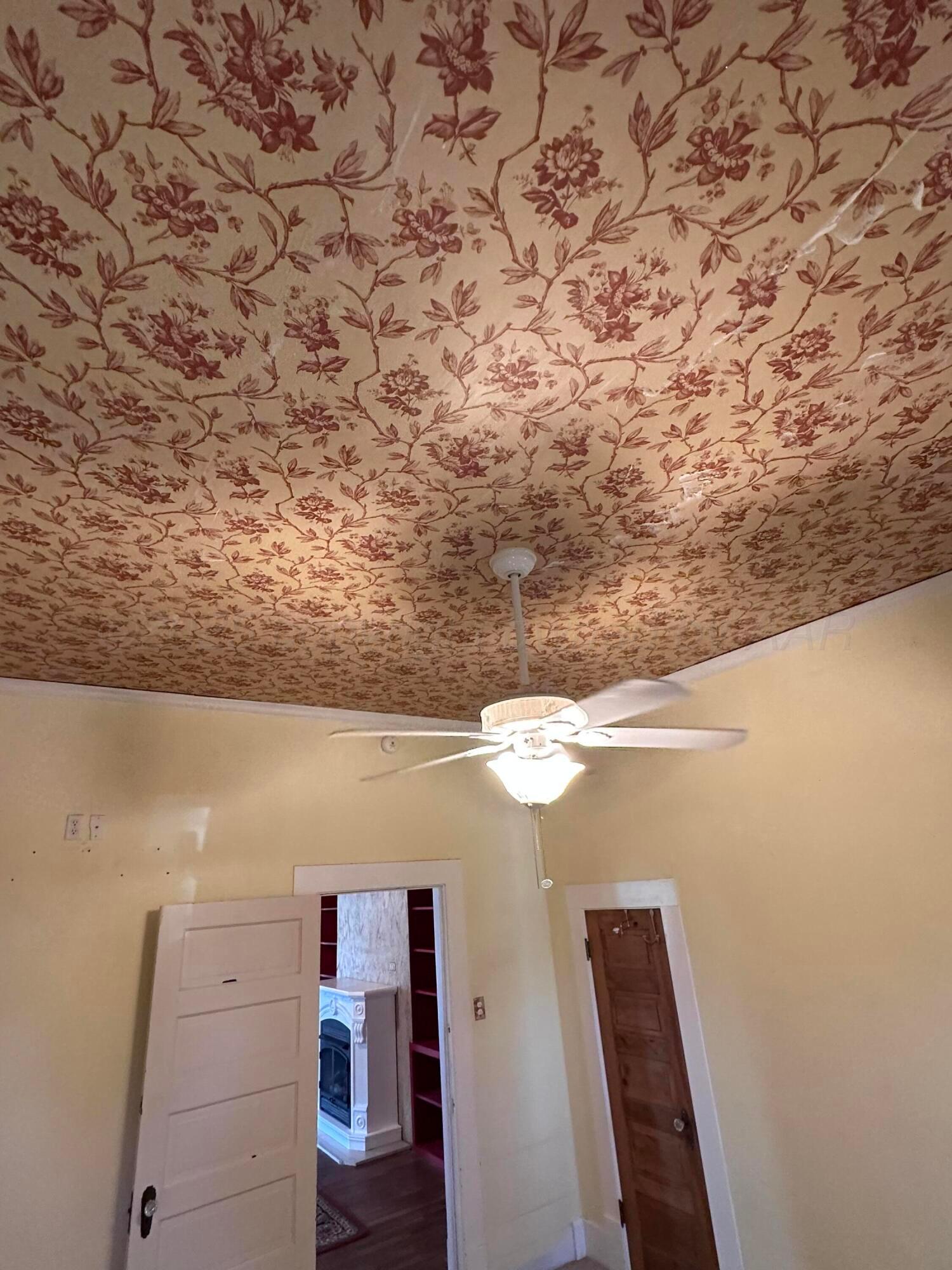 1303 3rd Avenue Canyon, TX 79015 - Photo 65 of 104 Master Bedroom Ceiling