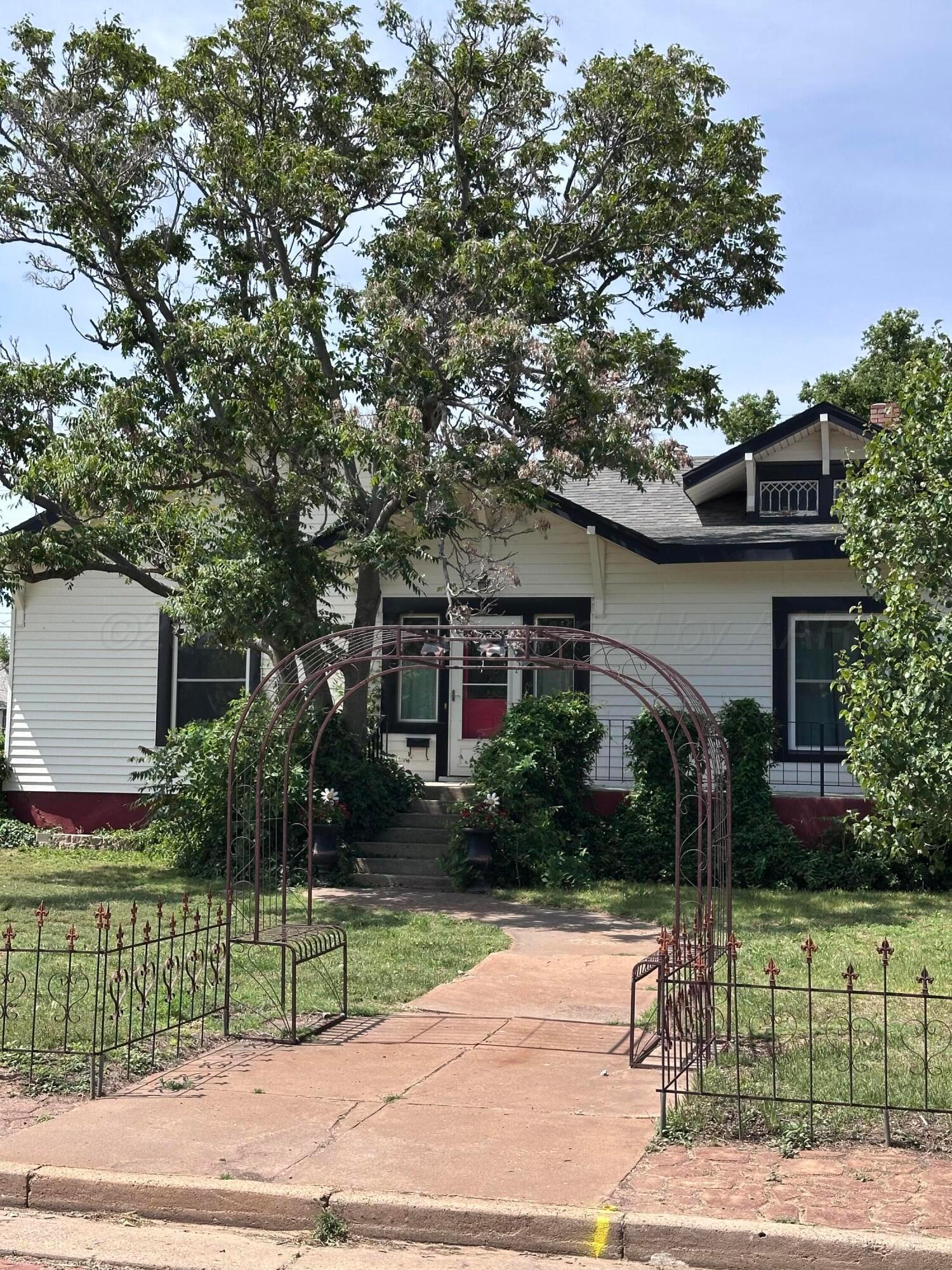1303 3rd Avenue Canyon, TX 79015 - Photo 7 of 104 Front View
