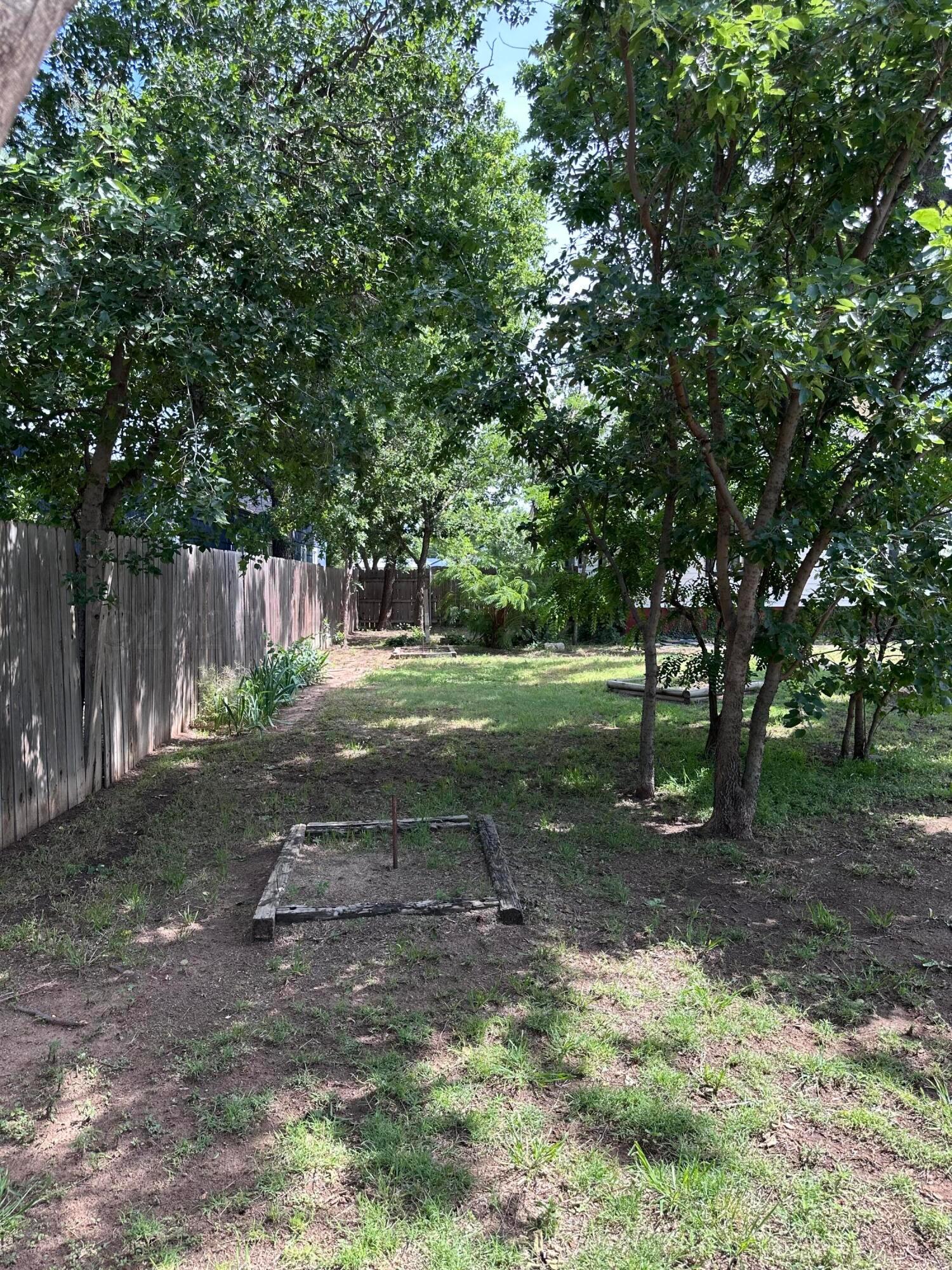 1303 3rd Avenue Canyon, TX 79015 - Photo 100 of 104 Backyard Horse Shoe Pit