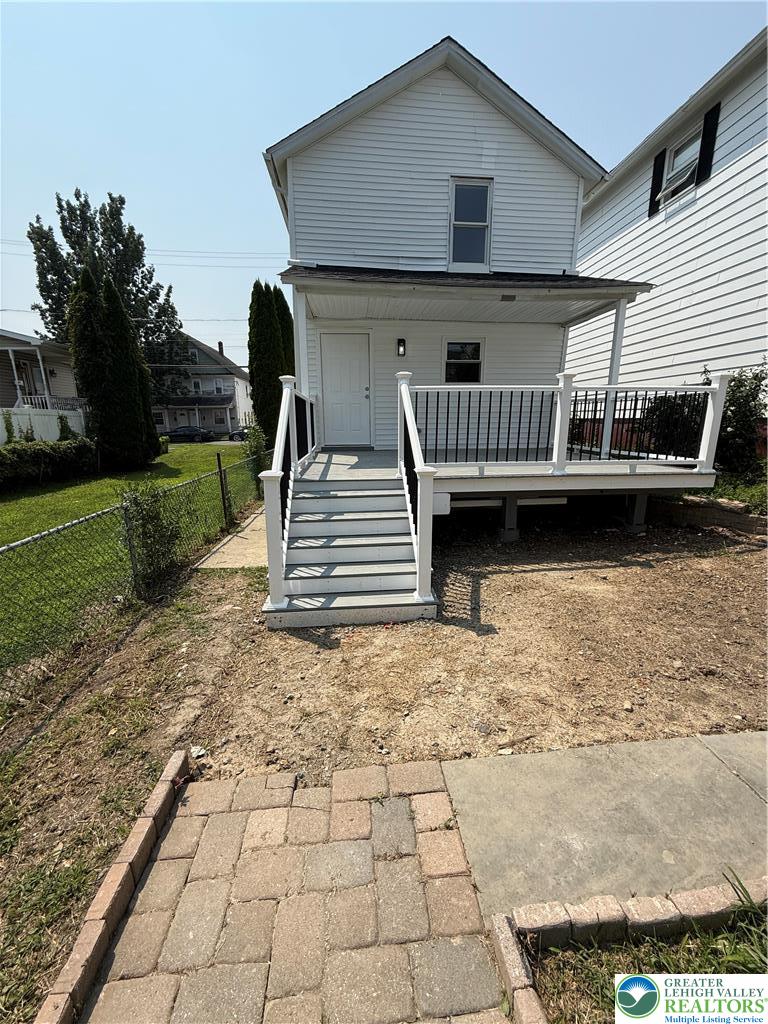 711 South Hanover Street Nanticoke, PA 18634 - Photo 3 of 27