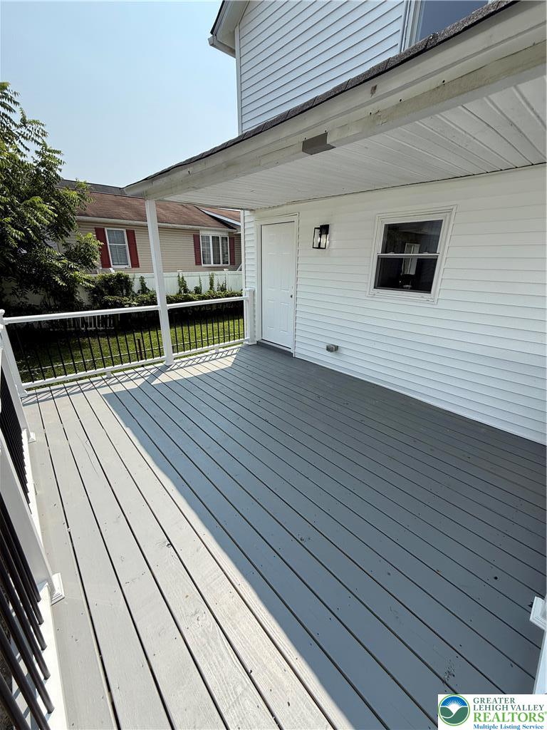 711 South Hanover Street Nanticoke, PA 18634 - Photo 4 of 27