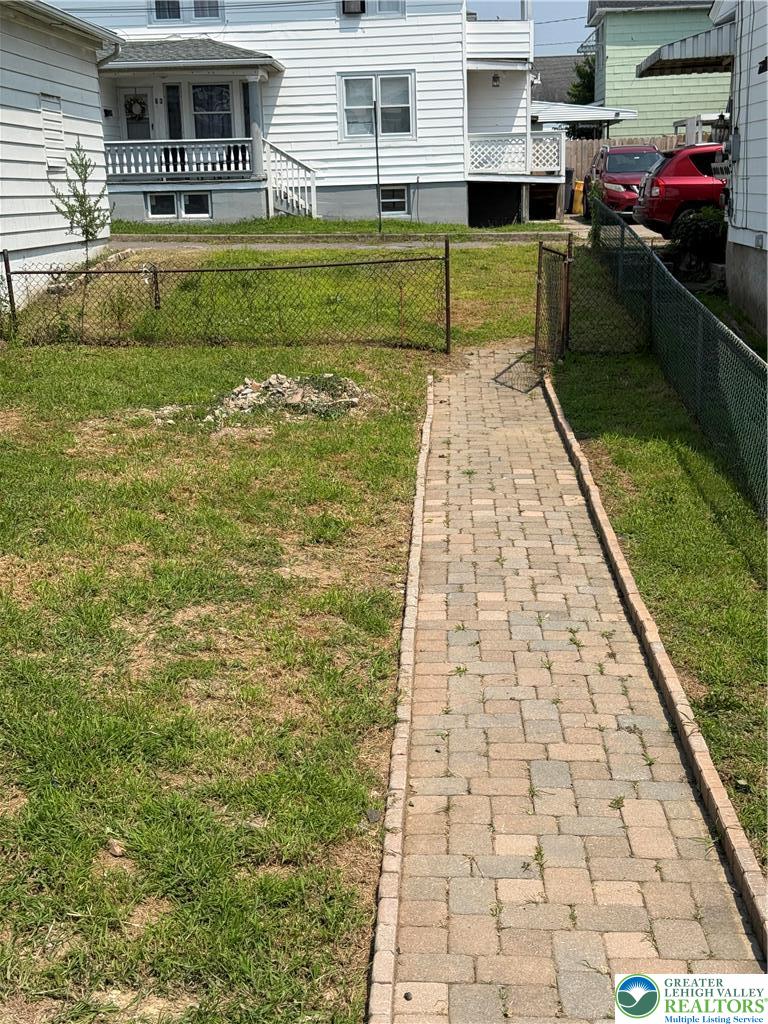 711 South Hanover Street Nanticoke, PA 18634 - Photo 6 of 27