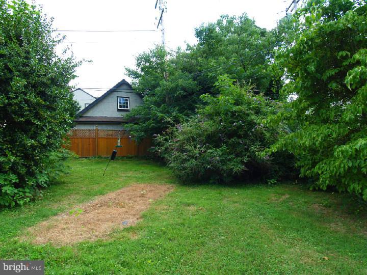 15 East Park Road Havertown, PA 19083 - Photo 22 of 24 Gallery Image 22