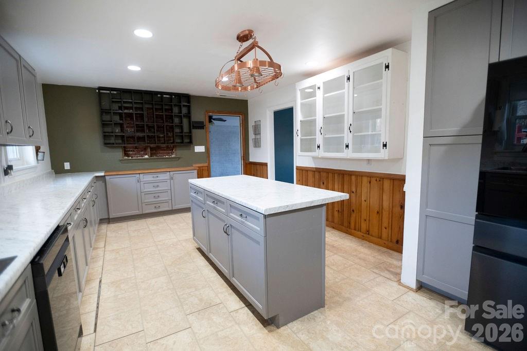 2727 North Moore Road Robbins, NC 27325 - Photo 11 of 48