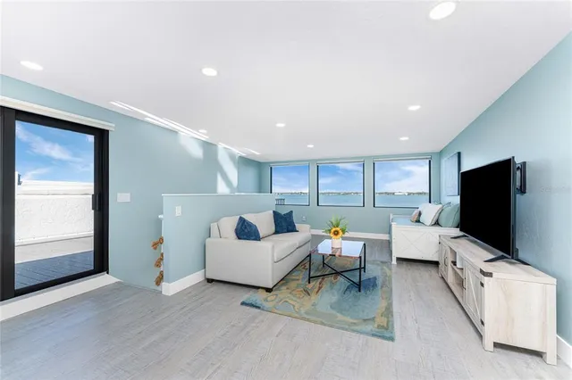 $799,900 | 2955 North Beach Road, Unit D123, Englewood, FL 34223