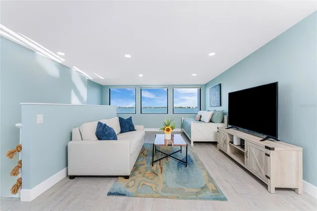 $799,900 | 2955 North Beach Road, Unit D123, Englewood, FL 34223