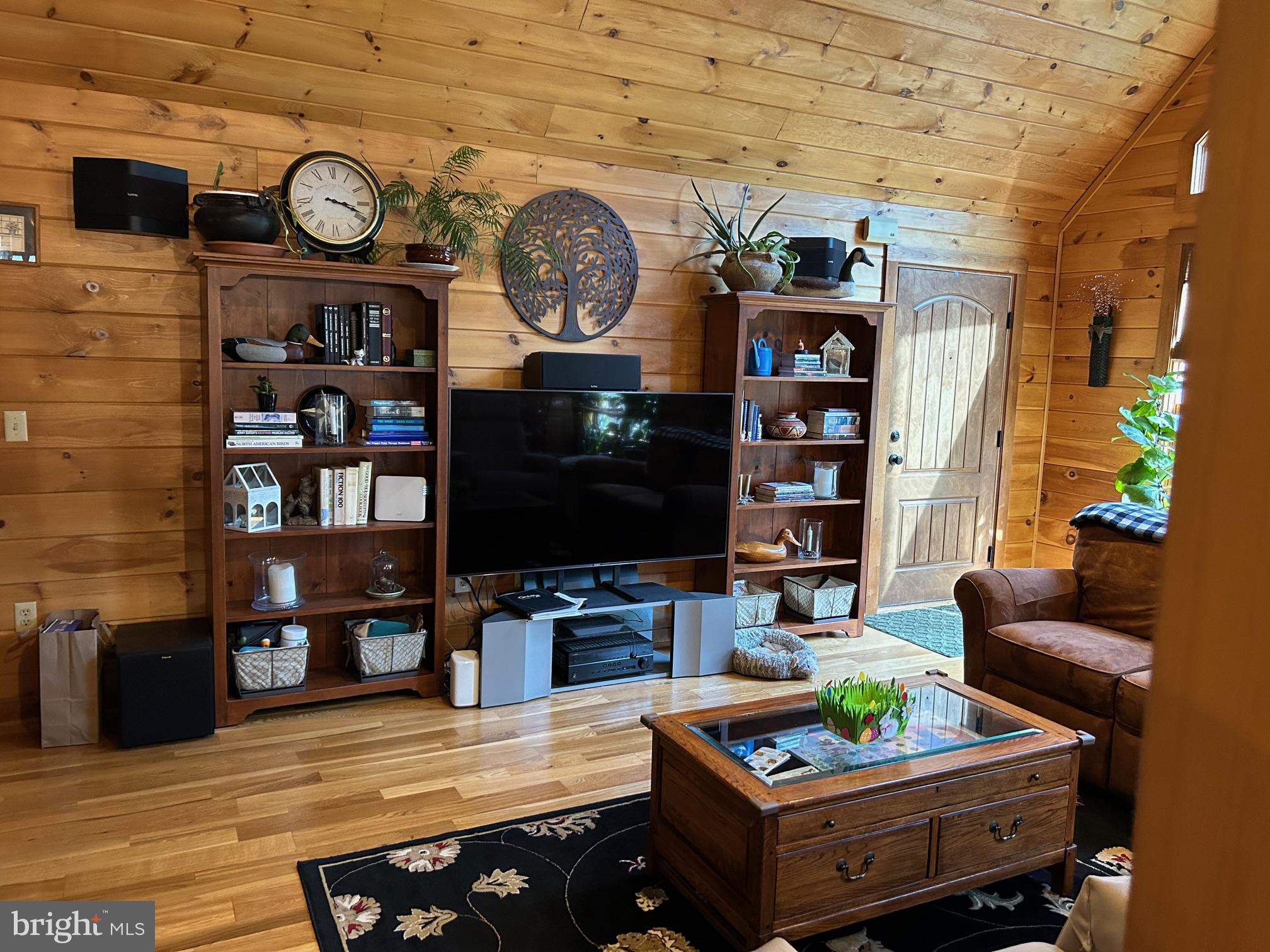 827 Weymouth Road Buena, NJ 08310 - Photo 16 of 41 Great room