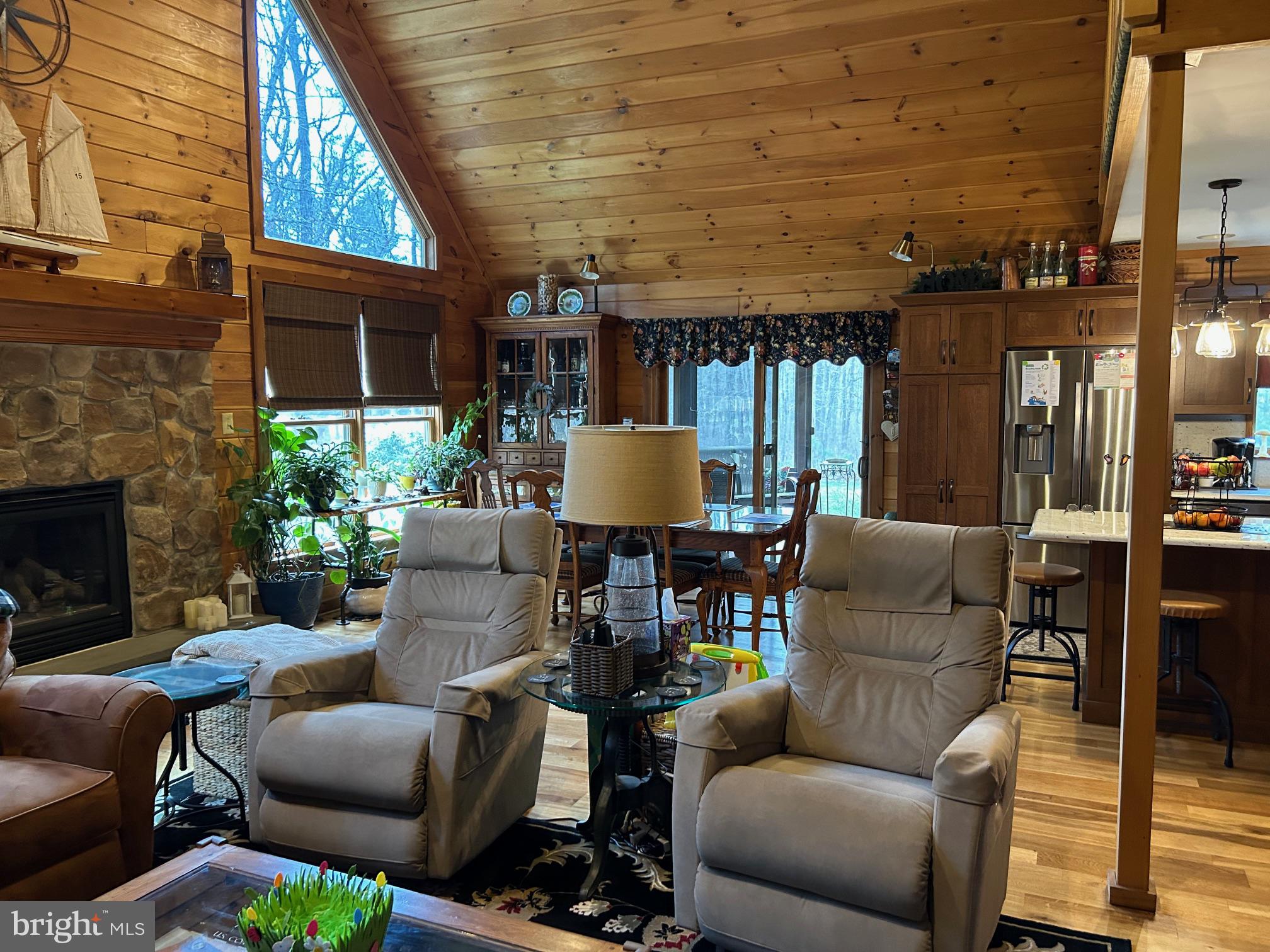 827 Weymouth Road Buena, NJ 08310 - Photo 17 of 41 Great rooom