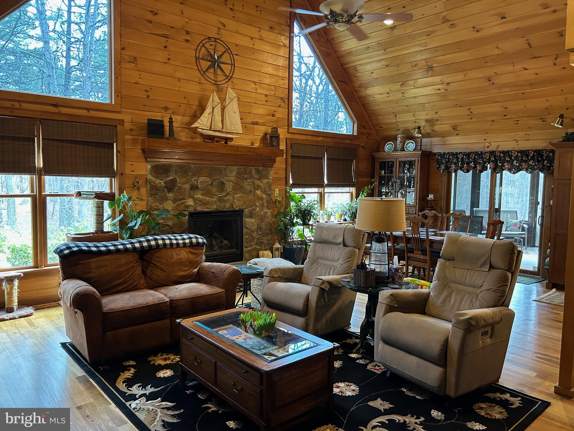 827 Weymouth Road Buena, NJ 08310 - Photo 18 of 41 Great room