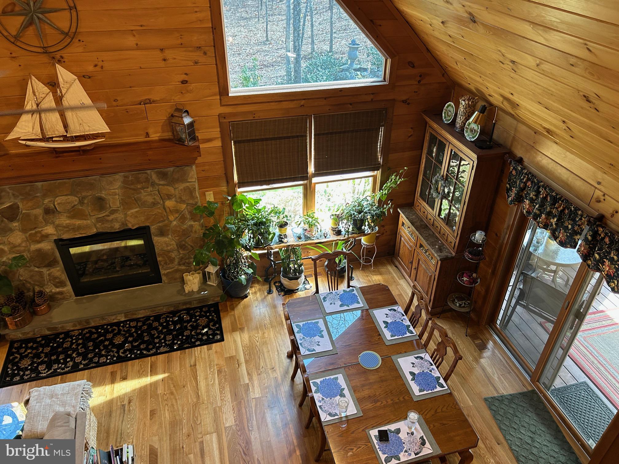 827 Weymouth Road Buena, NJ 08310 - Photo 27 of 41 View of dining room from loft.