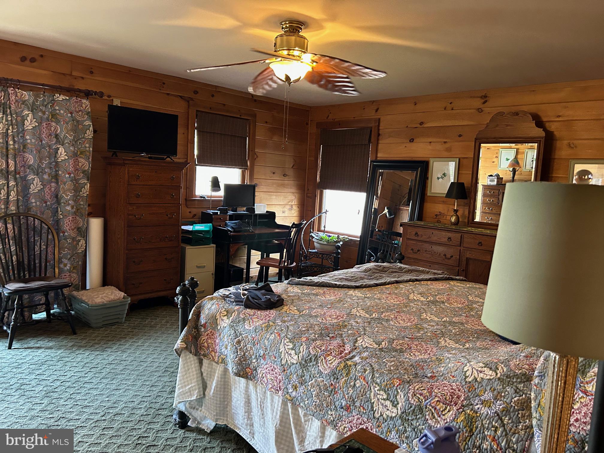 827 Weymouth Road Buena, NJ 08310 - Photo 30 of 41 Primary bedroom.