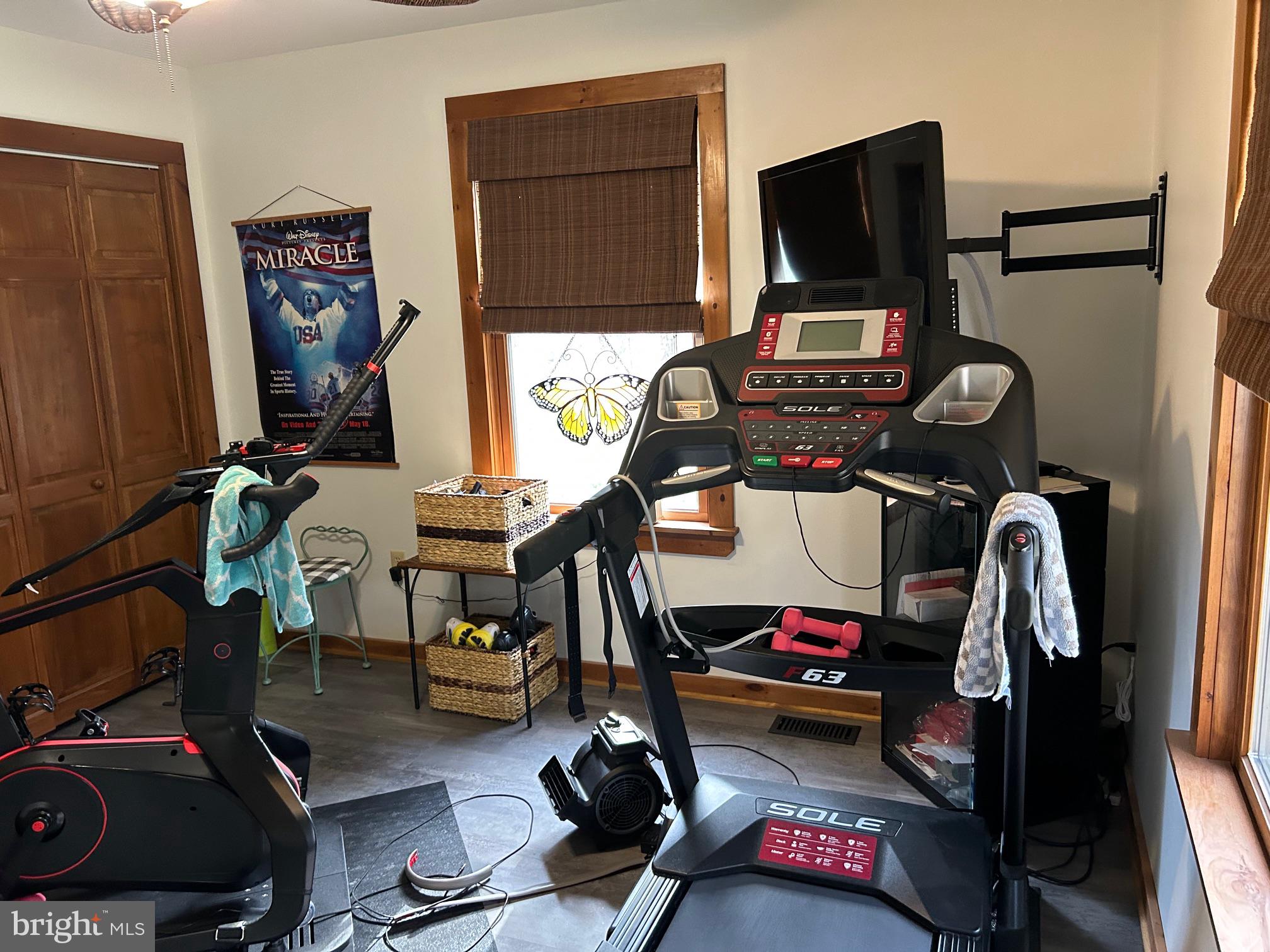 827 Weymouth Road Buena, NJ 08310 - Photo 34 of 41 Bedroom 3