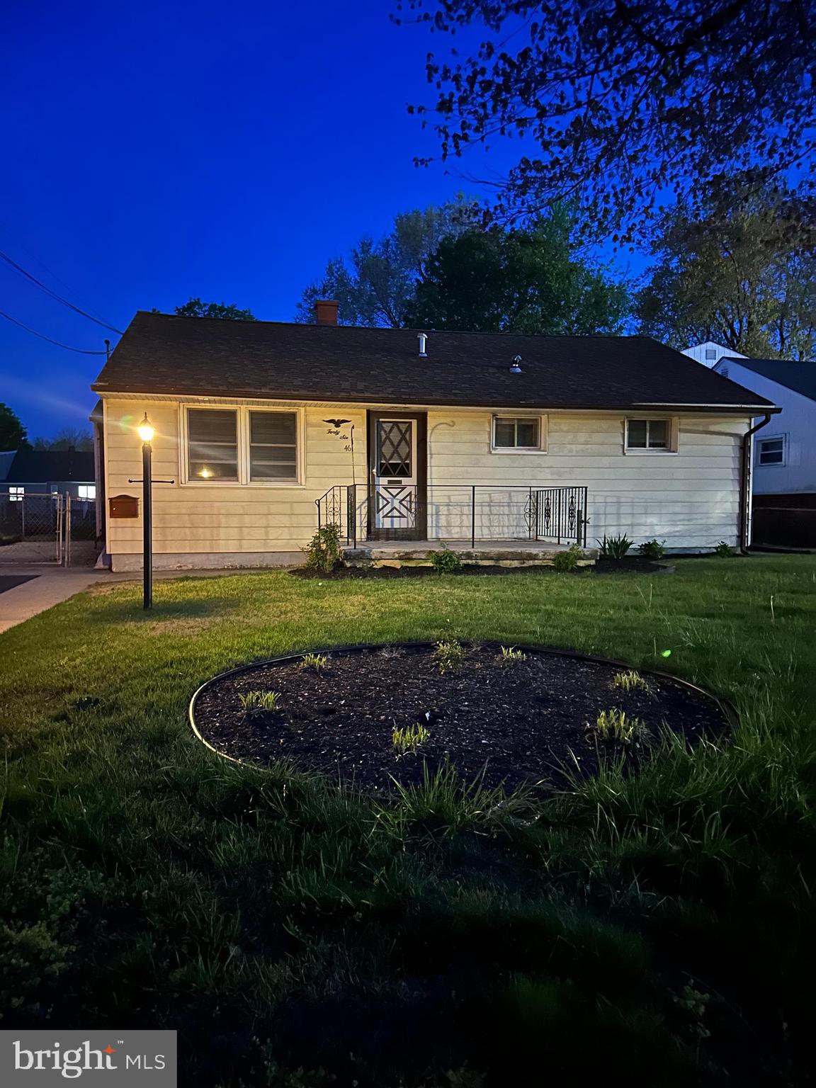 46 East Clayton Avenue Clayton, NJ 08312 - Photo 1 of 10 front of home