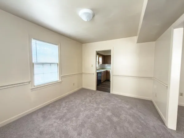 $1,300 | 833 King James Street Southwest, Unit D, Roanoke, VA 24014