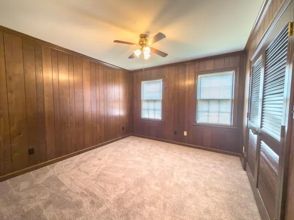$1,300 | 833 King James Street Southwest, Unit D, Roanoke, VA 24014