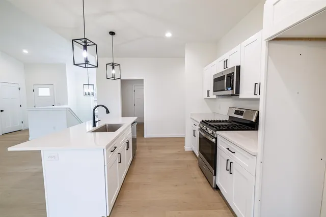 $369,900 | 2370 Pow Wow, Beloit, WI 53511