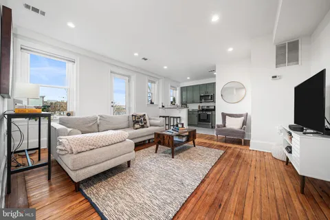 $515,000 | 1423 R Street Northwest, Unit 402, Washington, DC 20009