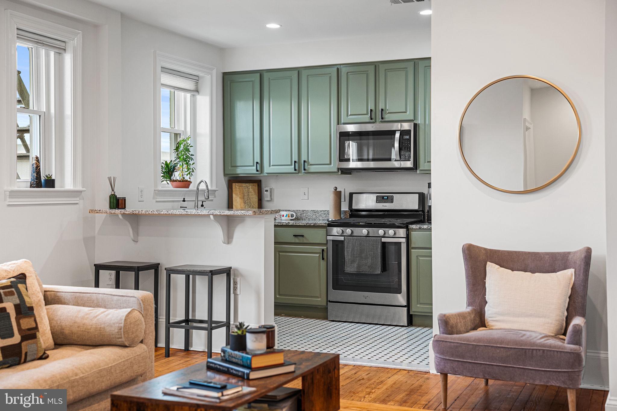 1423 R Street Northwest, Unit 402 Washington, DC 20009 - Photo 14 of 37 Updated Kitchen