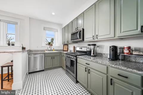 $515,000 | 1423 R Street Northwest, Unit 402, Washington, DC 20009
