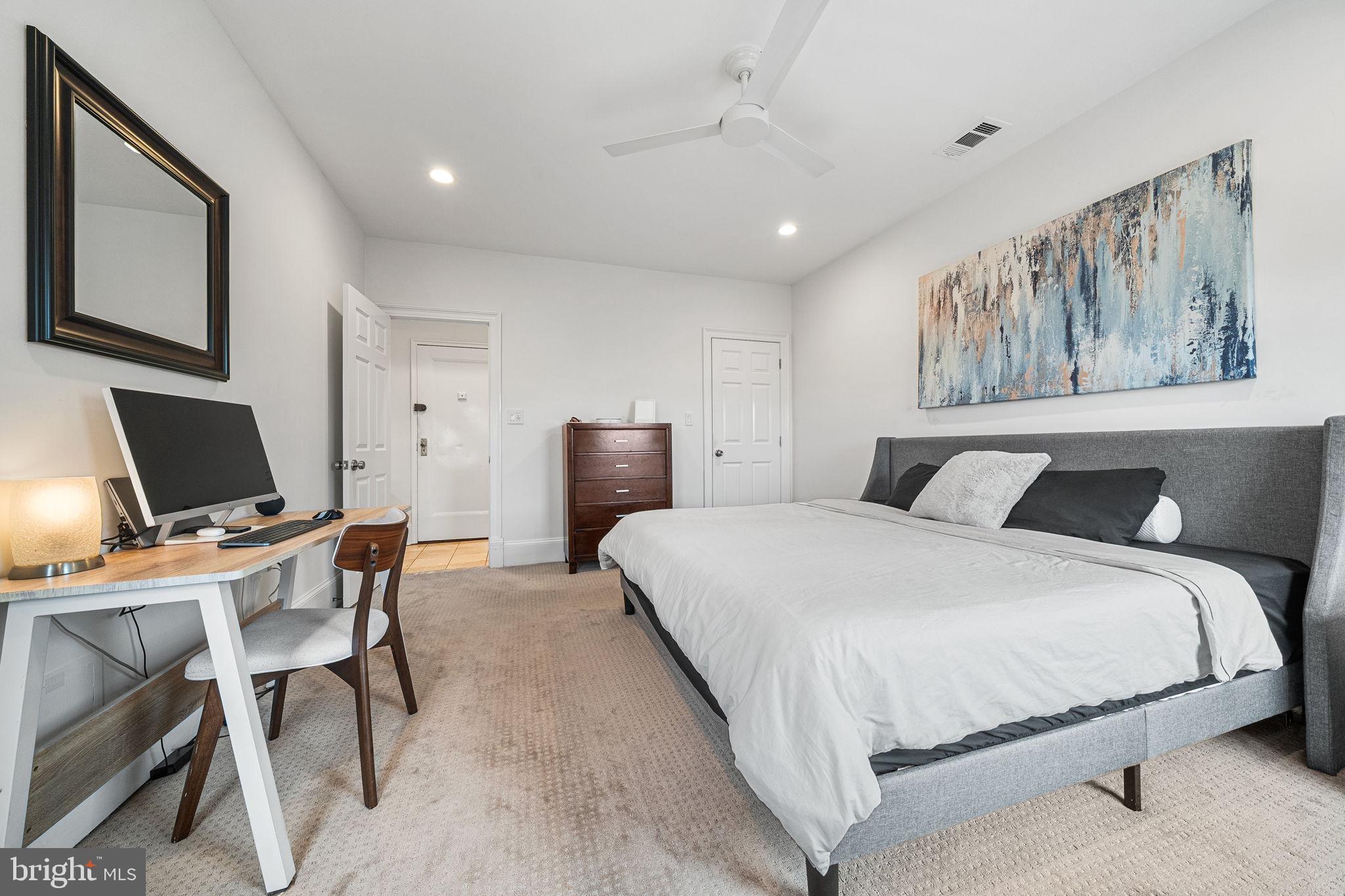 1423 R Street Northwest, Unit 402 Washington, DC 20009 - Photo 20 of 37 Bedroom