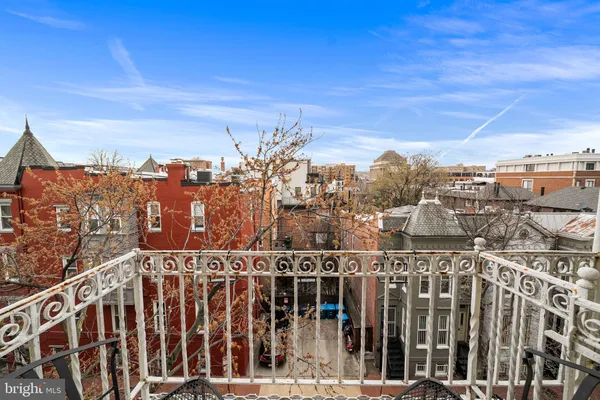 $515,000 | 1423 R Street Northwest, Unit 402, Washington, DC 20009