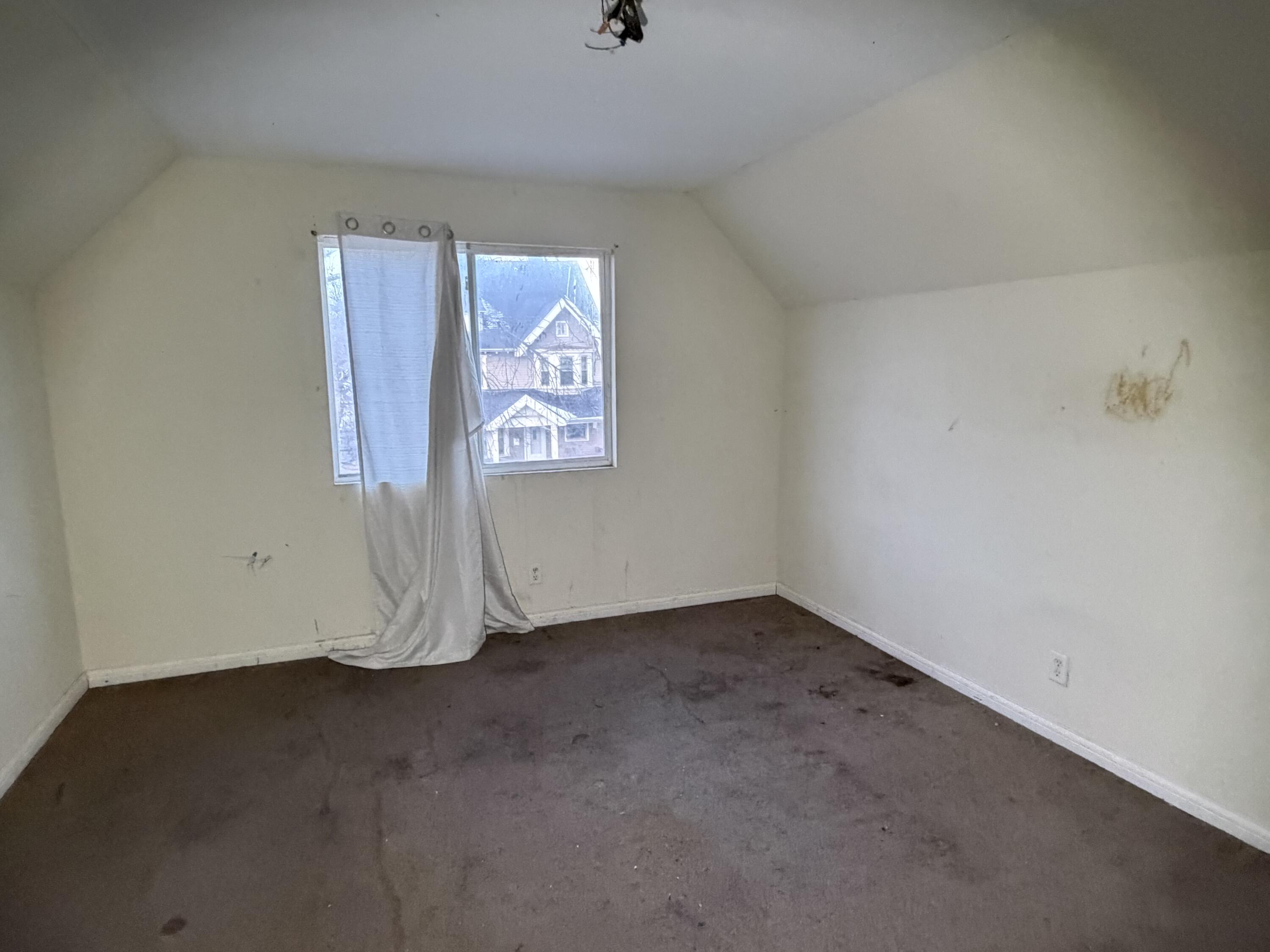 2436 North 16th Street Milwaukee, WI 53206 - Photo 11 of 16 Photo Jan 12 2026, 7 46 44 AM