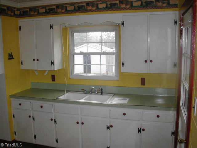 931 Pine Ridge Road Mount Airy, NC 27030 - Photo 2 of 5 Other.