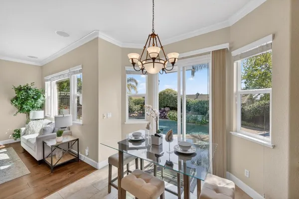 $874,900 | 2004 El Venden Way, Roseville, CA 95661