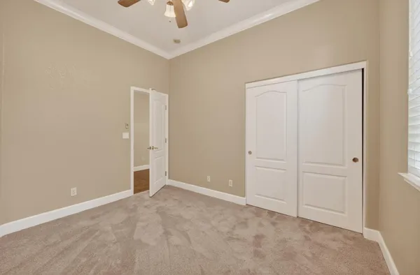 $874,900 | 2004 El Venden Way, Roseville, CA 95661