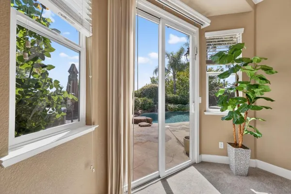 $874,900 | 2004 El Venden Way, Roseville, CA 95661