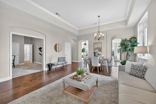 $874,900 | 2004 El Venden Way, Roseville, CA 95661