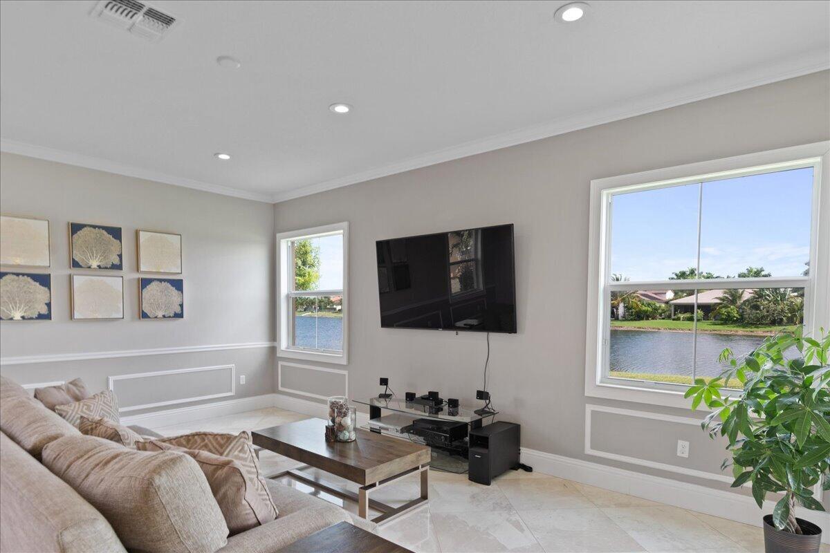 2892 Payson Way Wellington, FL 33414 - Photo 5 of 35 FamilyRoom