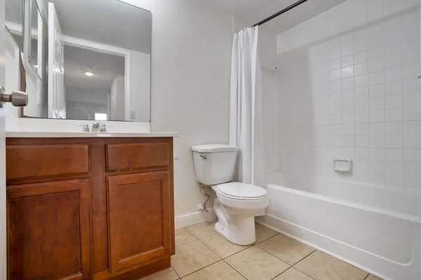 $2,150 | 7640 Westwood Drive, Unit 411, Tamarac, FL 33321