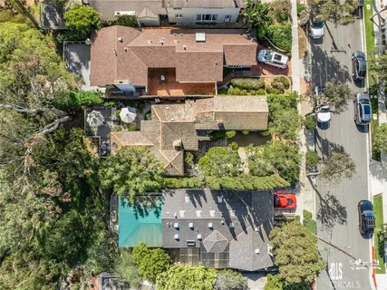 $3,995,000 | 724 Poppy Avenue, Corona del Mar, CA 92625