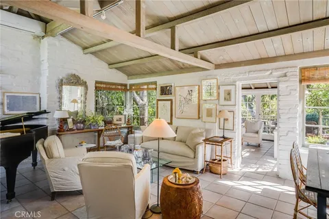 $3,995,000 | 724 Poppy Avenue, Corona del Mar, CA 92625