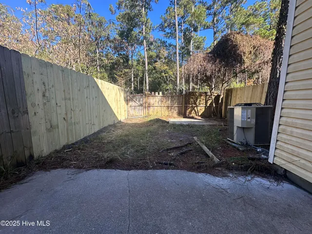 $1,350 | 320 Myrtlewood Circle, Jacksonville, NC 28546