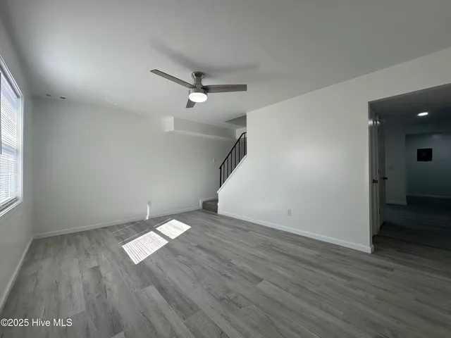 $1,350 | 320 Myrtlewood Circle, Jacksonville, NC 28546