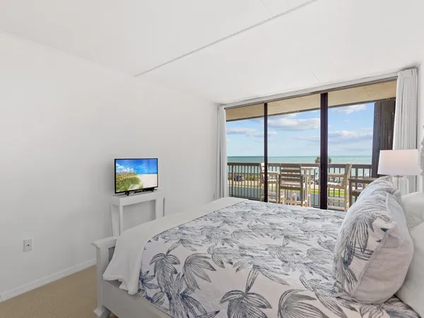 $8,500 | 4141 Ocean Drive, Unit 401, Vero Beach, FL 32963