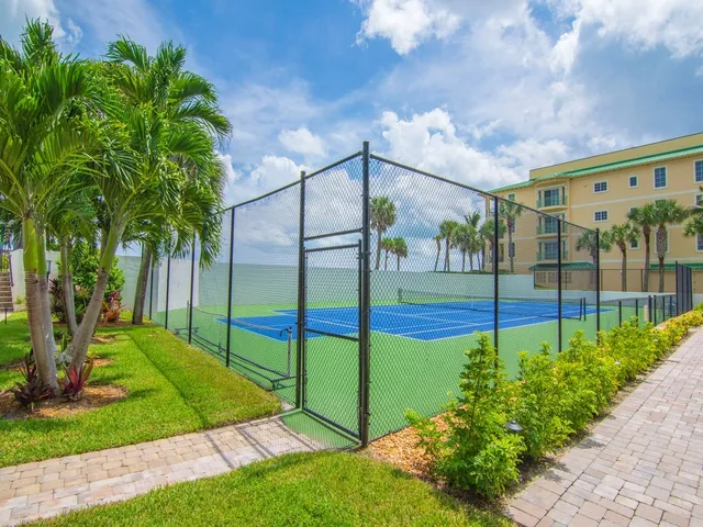 a view of a basketball court