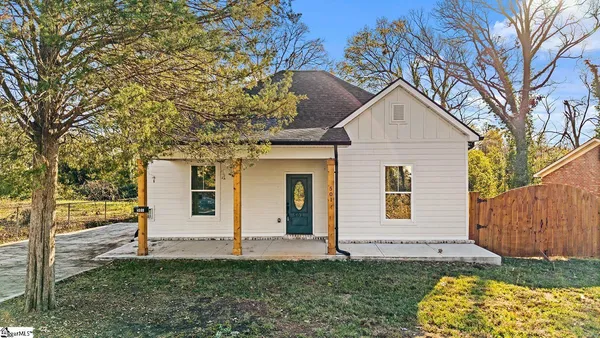 $310,000 | 501 North Center Street, Spartanburg, SC 29301