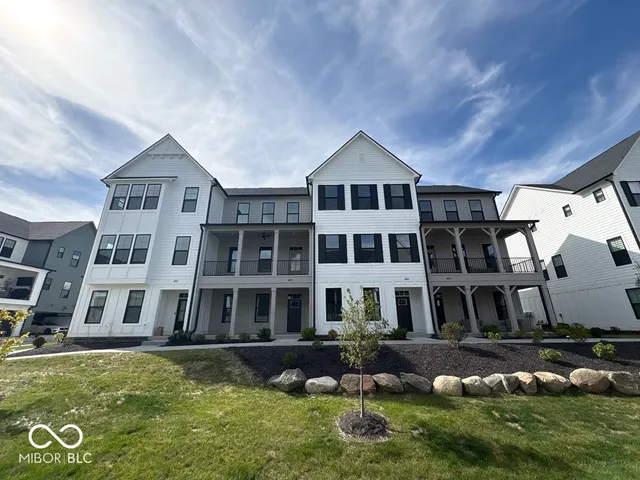 $600,000 | 851 Ashdown Lane, Carmel, IN 46032