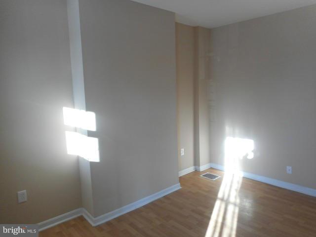 3405 Keswick Road Baltimore, MD 21211 - Photo 3 of 16 Living Room