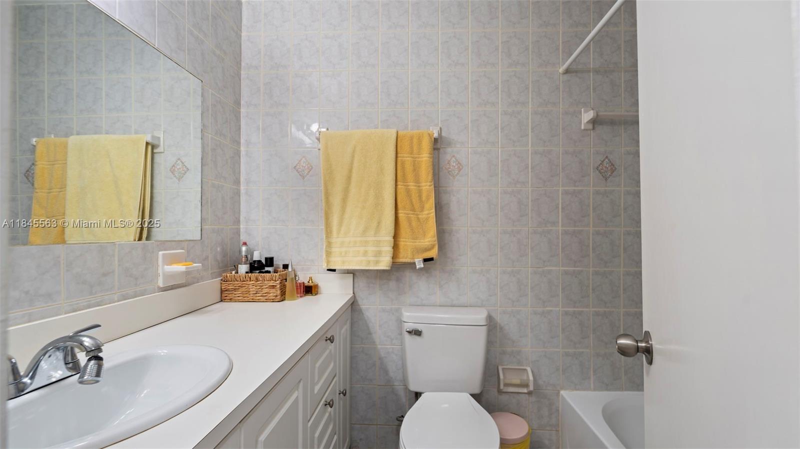 13330 Southwest 79th Street Miami, FL 33183 - Photo 13 of 53