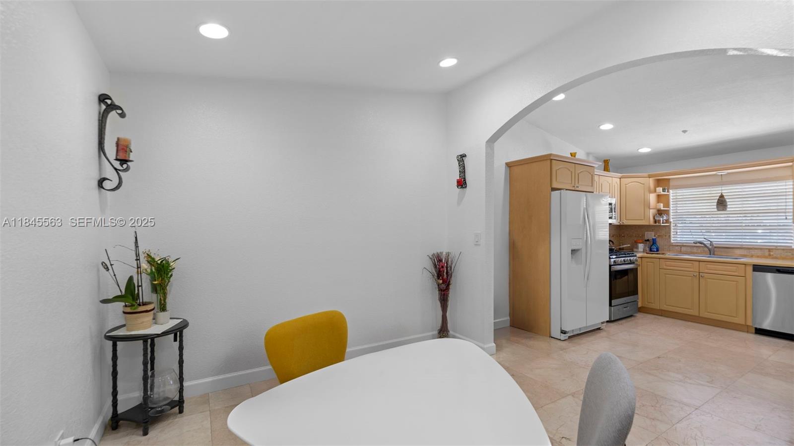13330 Southwest 79th Street Miami, FL 33183 - Photo 15 of 54