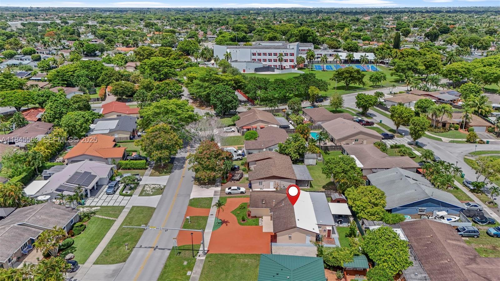 13330 Southwest 79th Street Miami, FL 33183 - Photo 25 of 54