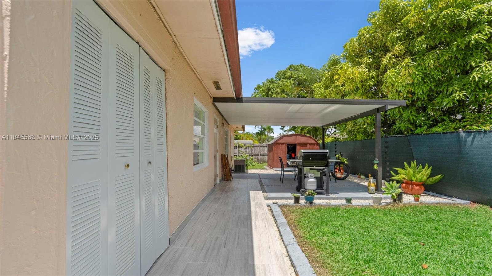 13330 Southwest 79th Street Miami, FL 33183 - Photo 35 of 53