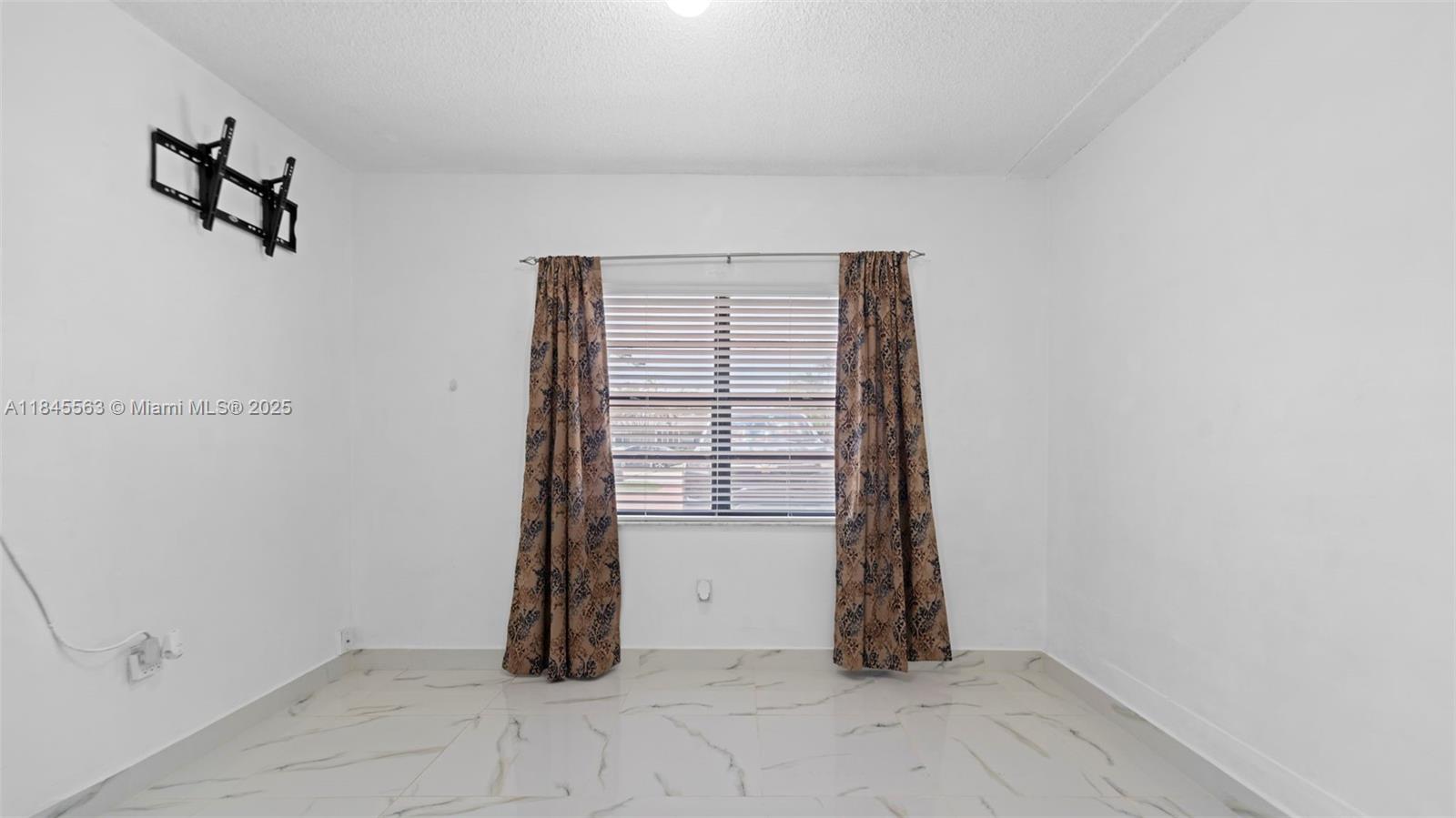 13330 Southwest 79th Street Miami, FL 33183 - Photo 41 of 53